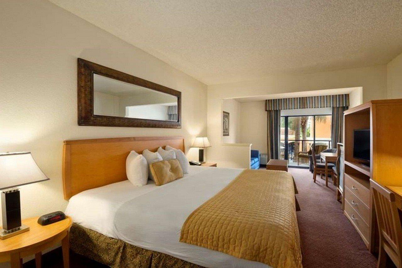 Ramada By Wyndham Kissimmee Downtown Hotel エクステリア 写真