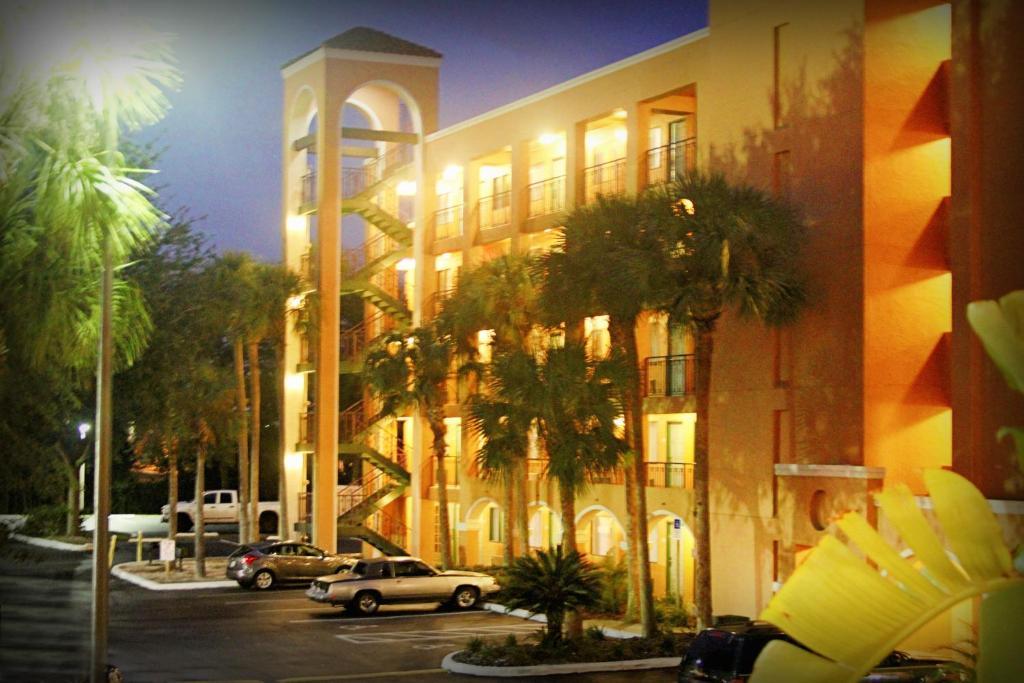 Ramada By Wyndham Kissimmee Downtown Hotel エクステリア 写真