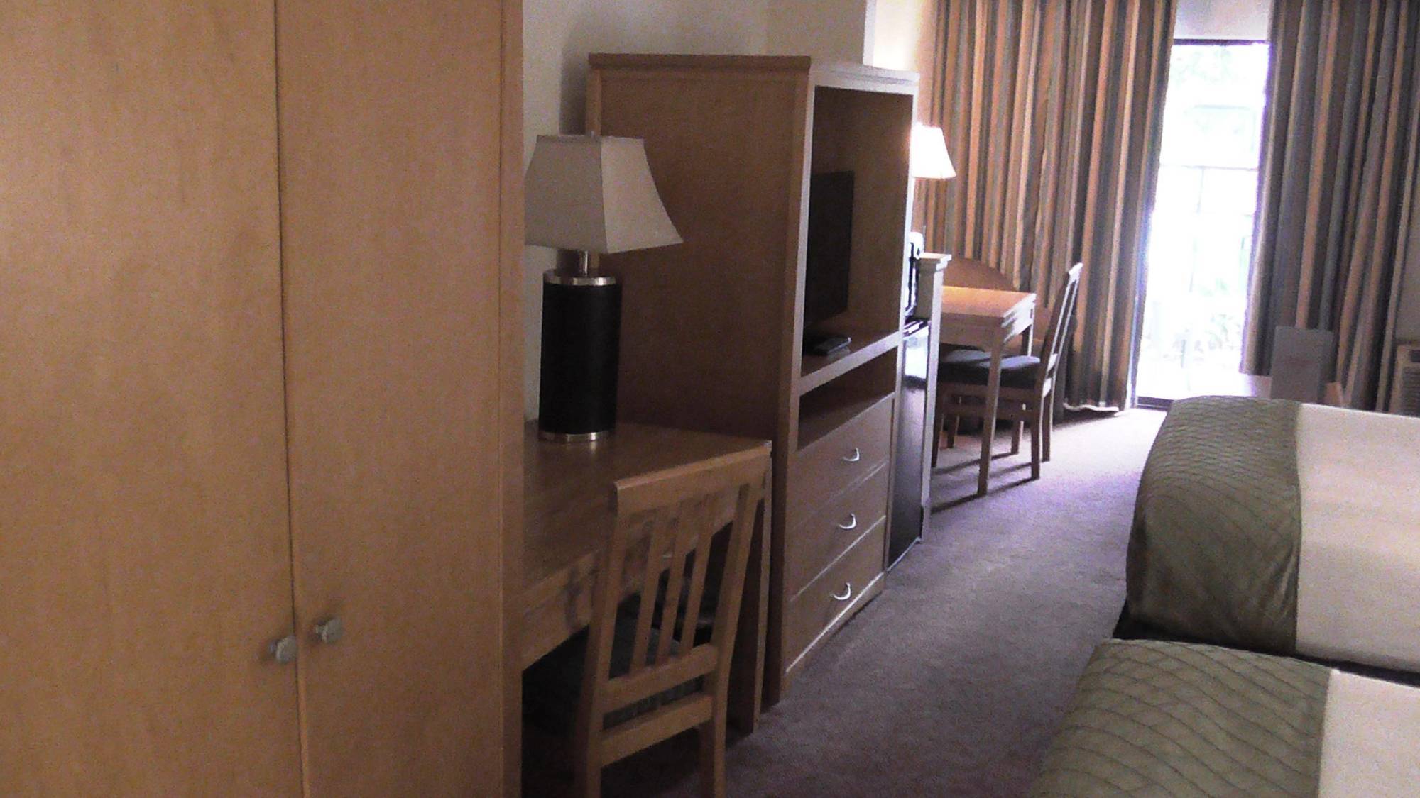 Ramada By Wyndham Kissimmee Downtown Hotel エクステリア 写真
